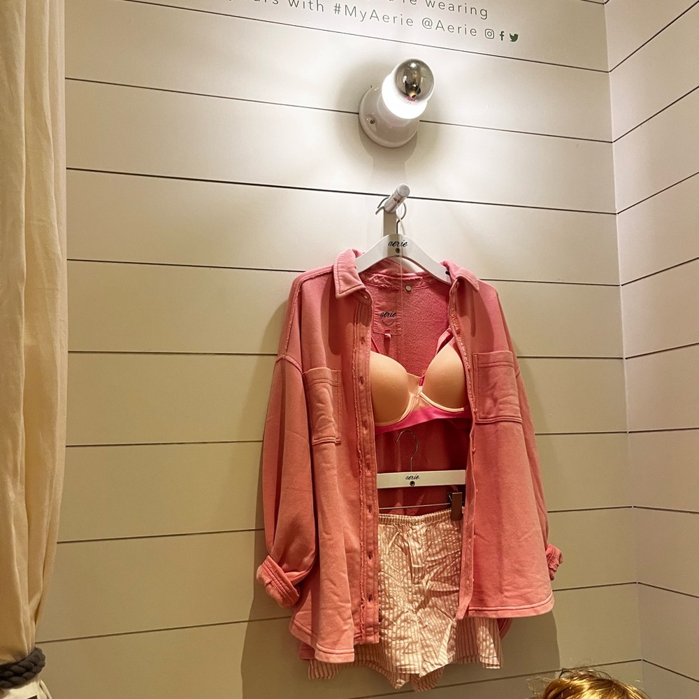 Meet your Posher, Mallory